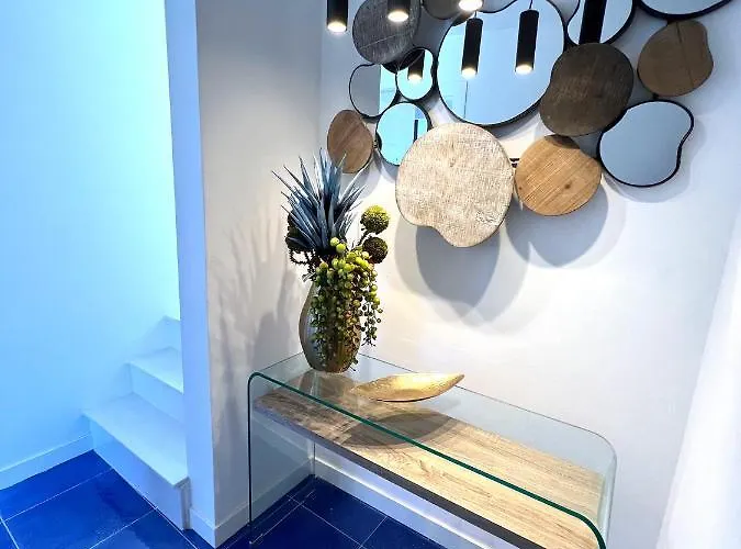 Luxury In The Heart Of Tropea- Residenza Aqualaguna *